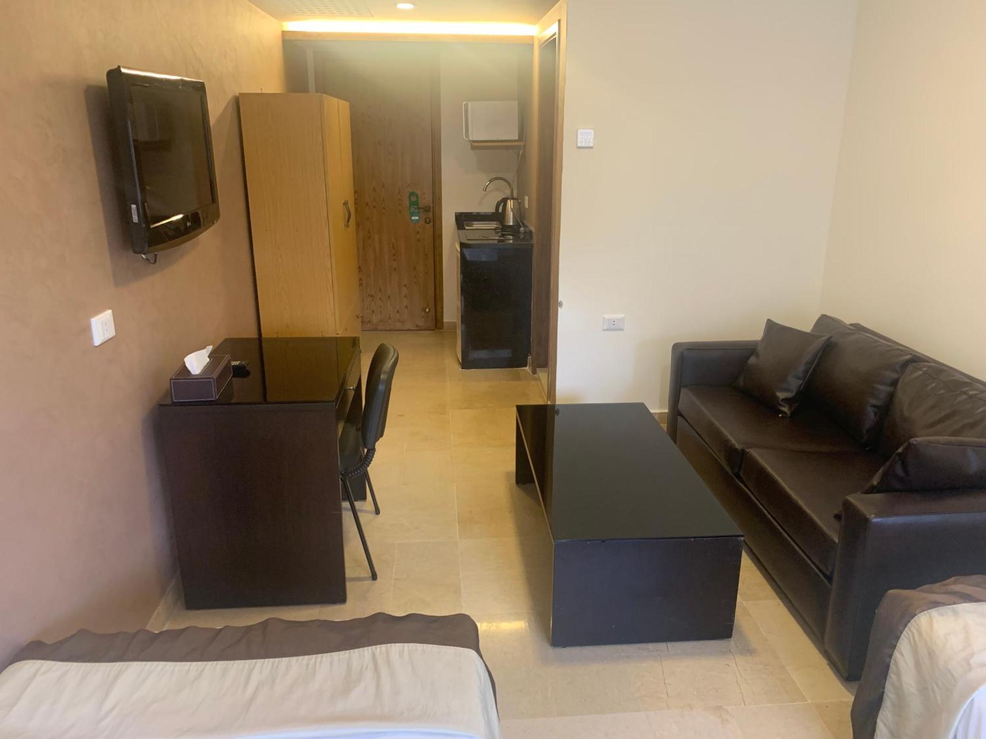 Bliss 3000 Furnished Studios Bejrút Kültér fotó